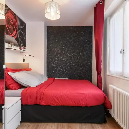 Au Nom De La Rose - Casa Vostra - Caution 800 Eur & Id Requises - * Annemasse