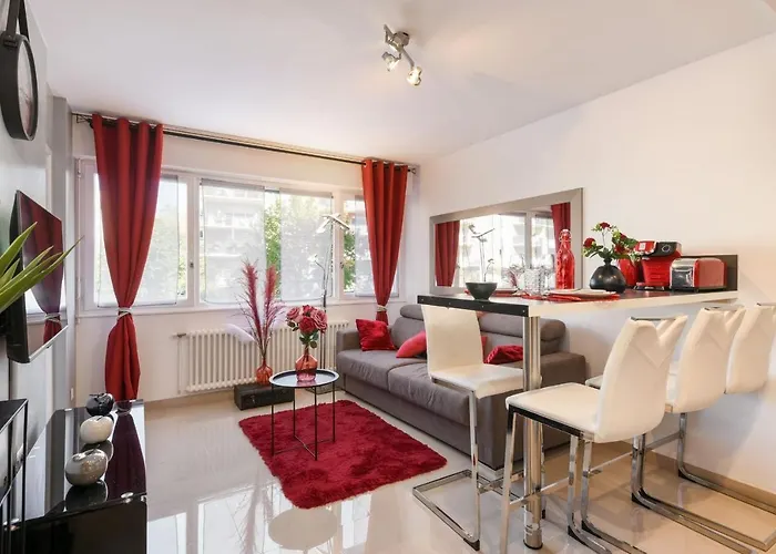 Au Nom De La Rose - Casa Vostra - Caution 800 Eur & Id Requises -