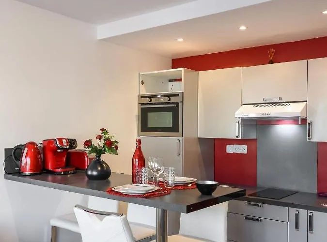 Au Nom De La Rose - Casa Vostra - Caution 800 Eur & Id Requises - Lejlighed *